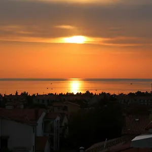 https://apartment-panorama-porec.in-istria.net